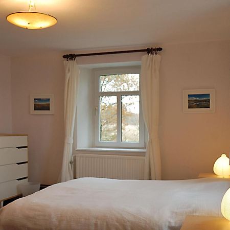 Ruhiges, Gemuetliches Ferienhaus Mit Grossem Garten Waimes Bagian luar foto